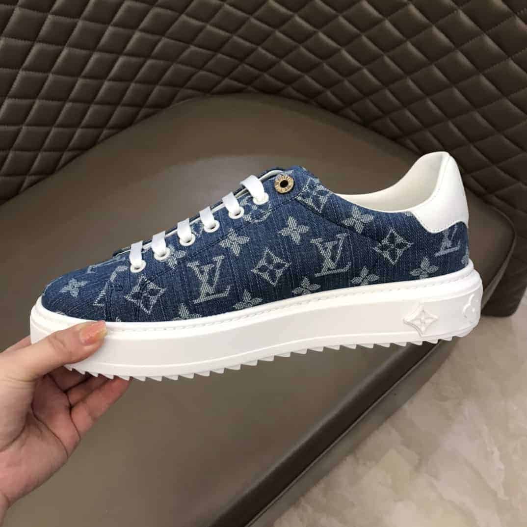 Shop Louis Vuitton MONOGRAM 2023 Cruise Sneakers LV Time Out by  nadya_buyer_italy