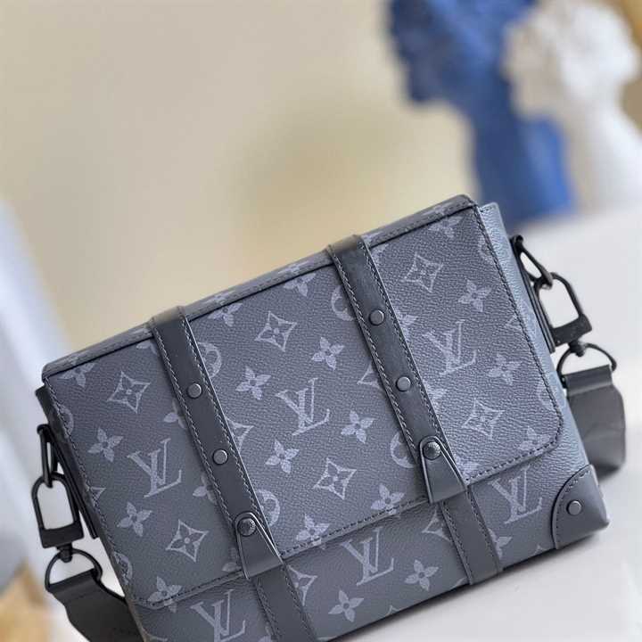 Replica Louis Vuitton S-Lock Messenger Bag M23152 Taurillon