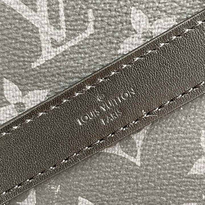 Shop Louis Vuitton Trunk messenger (M45727) by OceanPalace