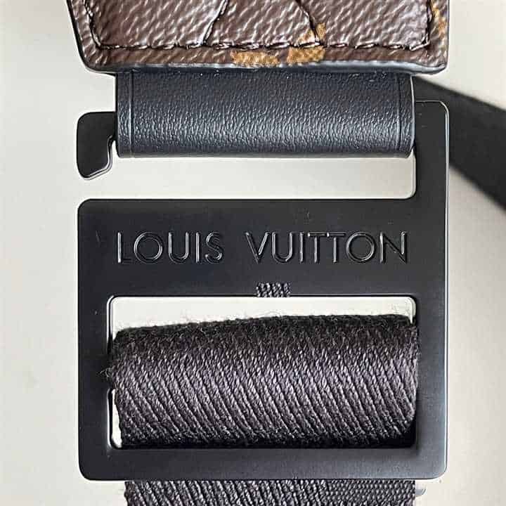 Shop Louis Vuitton MONOGRAM Exclusive online prelaunch - s lock sling bag  (M45807) by Bellaris