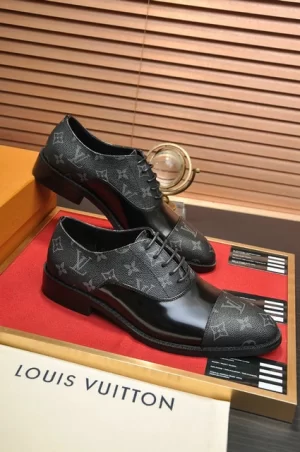 Louis Vuitton Lace-ups Shoes - LLV33