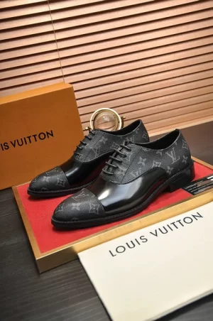 Louis Vuitton Lace-ups Shoes - LLV33