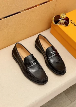 Louis Vuitton Loafers - LLV27